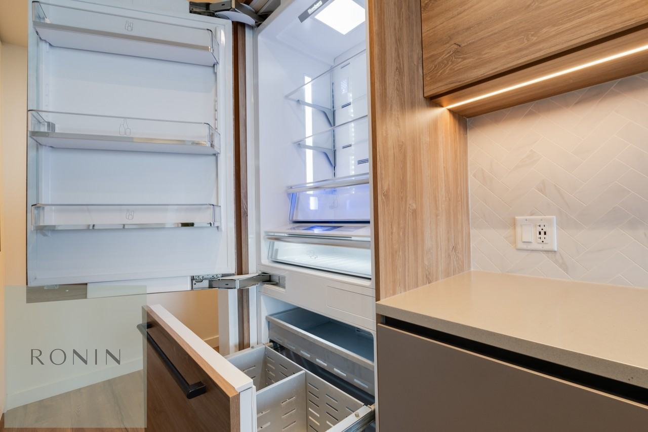 10448 University Drive #1012 - Photo 6 of 38