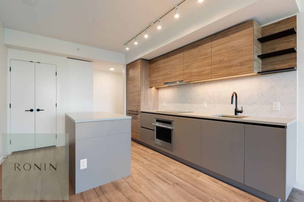 10448 University Drive #1012 - Photo 3 of 38