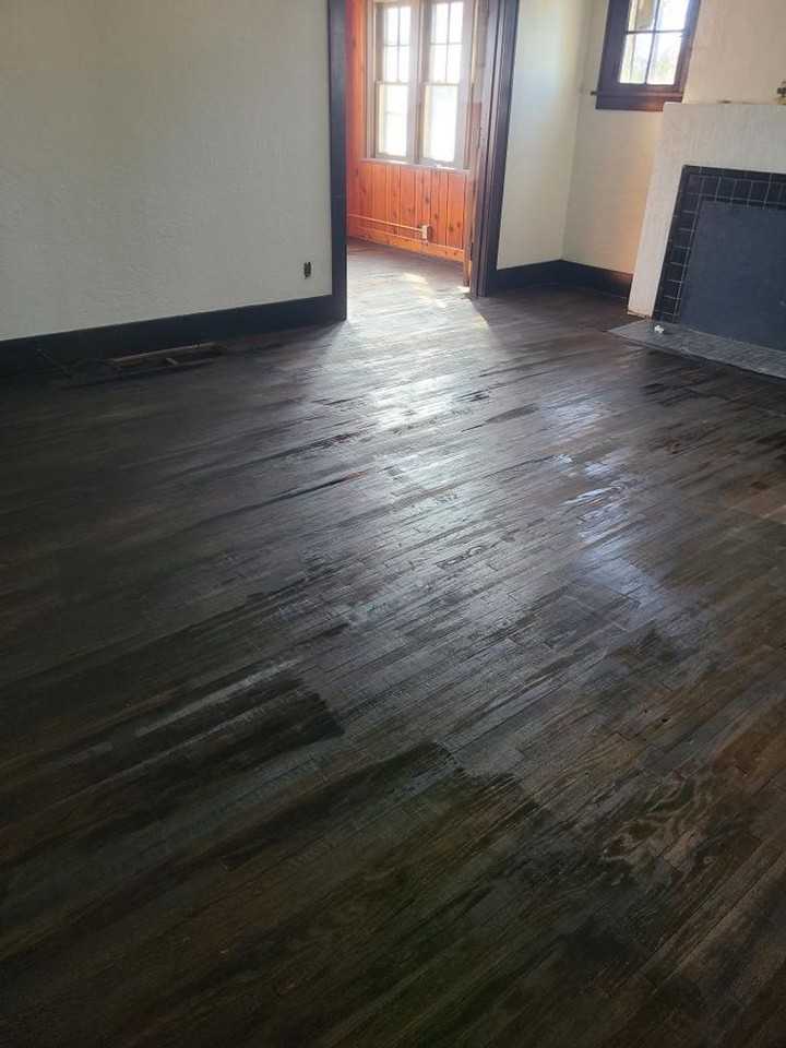 1303 Logan Ave #1 - Photo 2 of 5