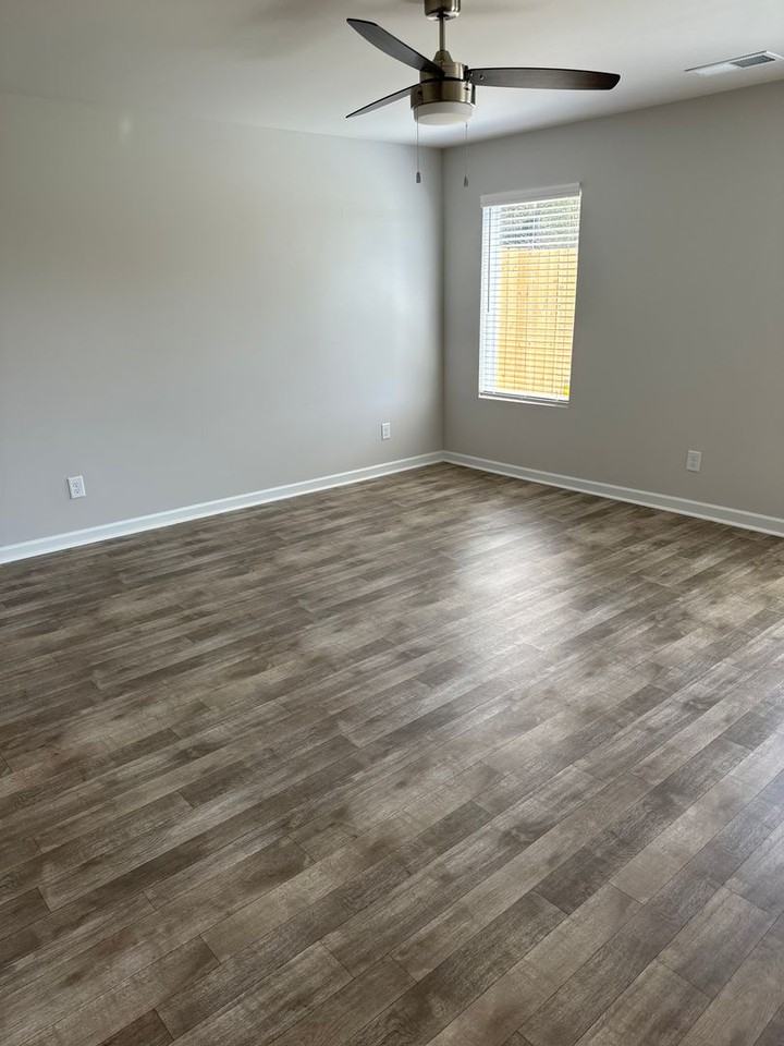 98 Marina Dr - Photo 6 of 21