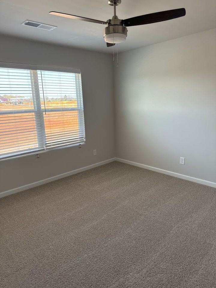 98 Marina Dr - Photo 7 of 21