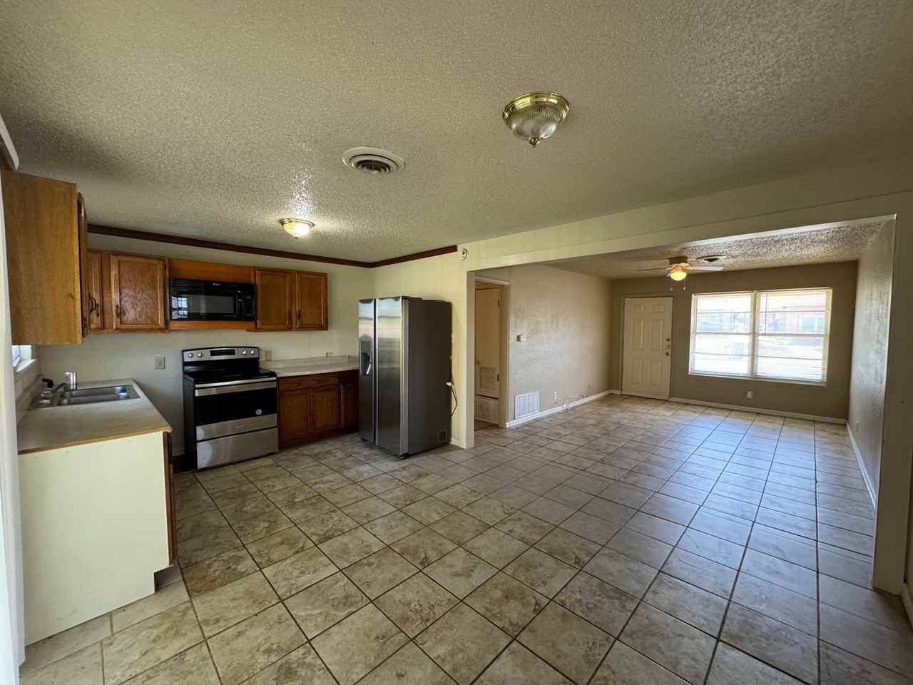 3203 Zephyr Rd - Photo 6 of 24