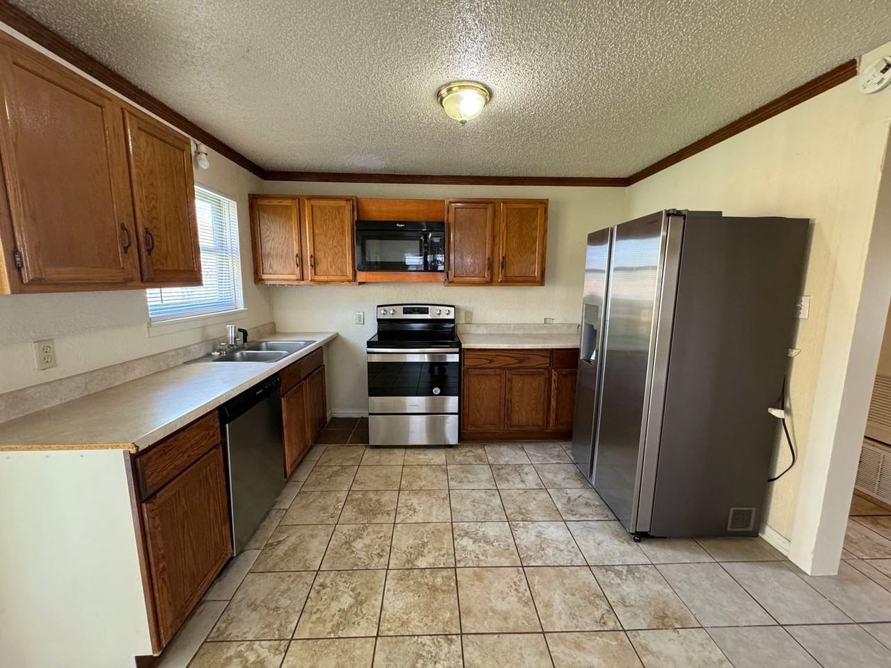 3203 Zephyr Rd - Photo 7 of 24