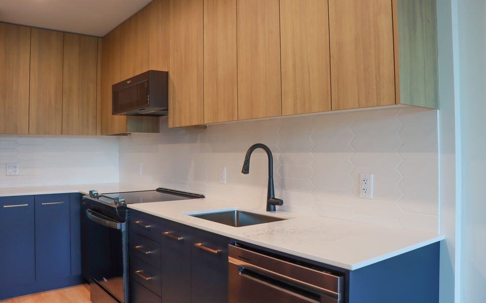 920 Reunion Avenue #323 - Photo 5 of 18