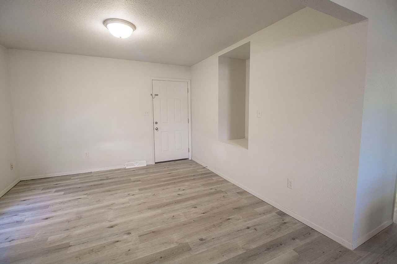 1005 W Ash St - Photo 3 of 37