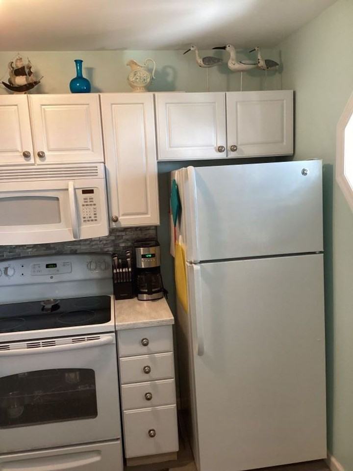 121 Golf Club Dr - Photo 2 of 18