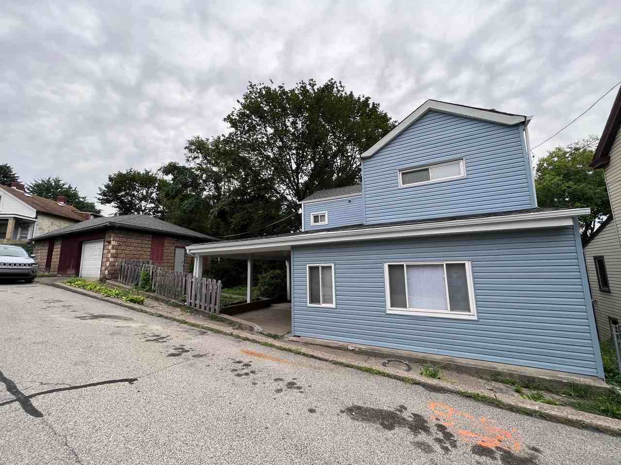 2 Verena St - Photo 2 of 36