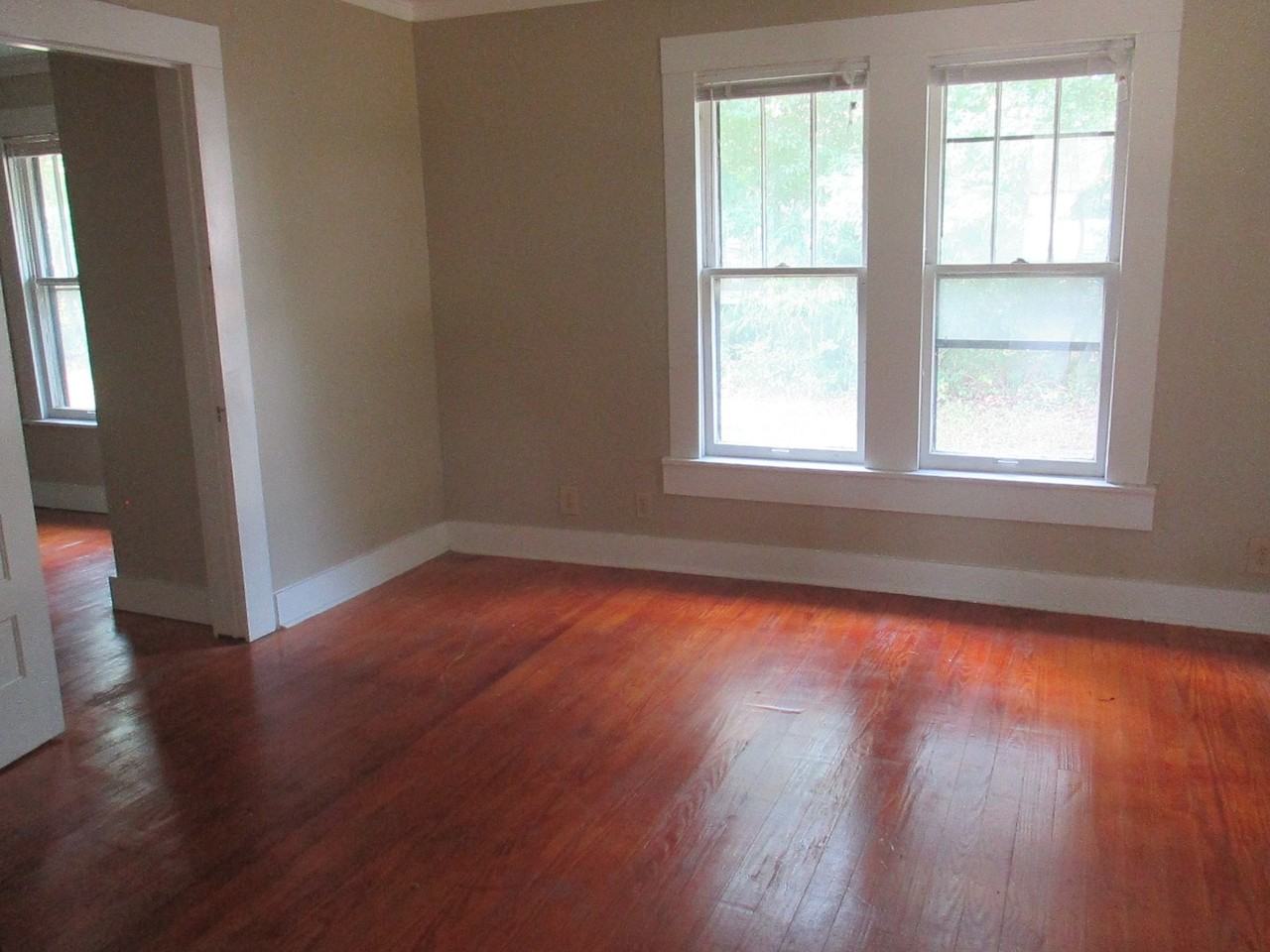 705 Tech Dr - Photo 7 of 11