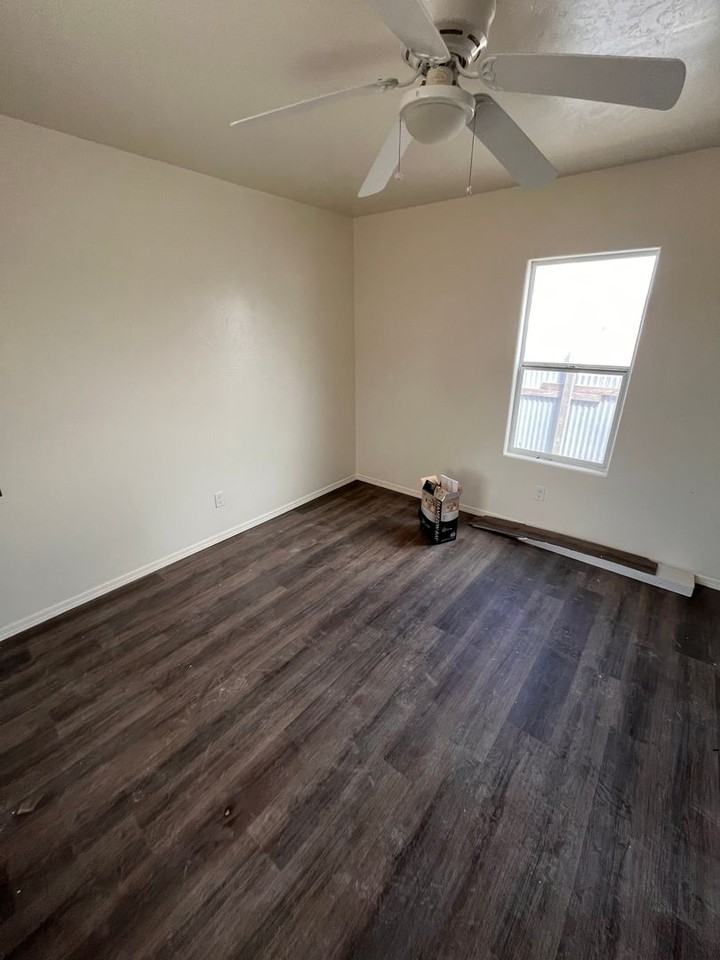 1608B N Washington Ave - Photo 5 of 5