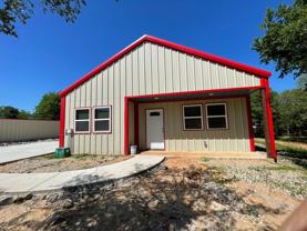 1013 Deer Ln - Photo 1 of 1