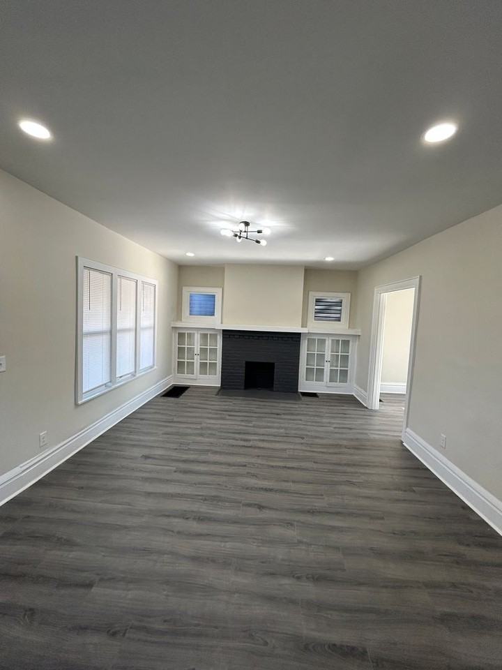 1179 Atcheson St - Photo 5 of 16