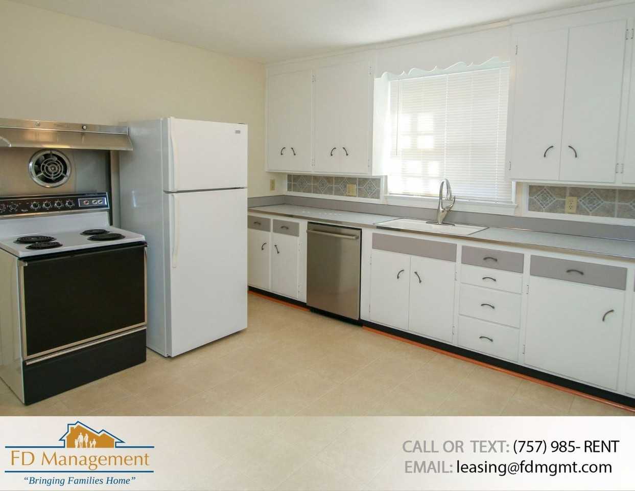 720 Jamestown Rd - Photo 5 of 20