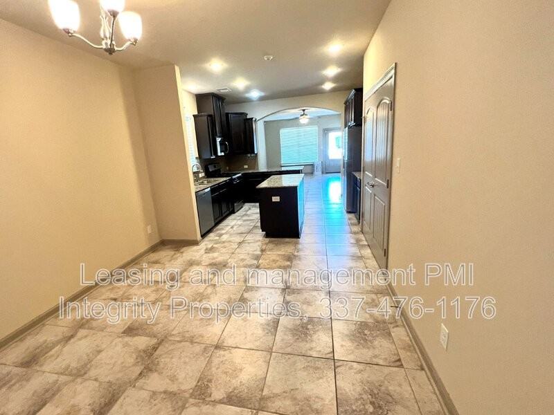 7854 W Pelican Lakes Ave - Photo 3 of 14