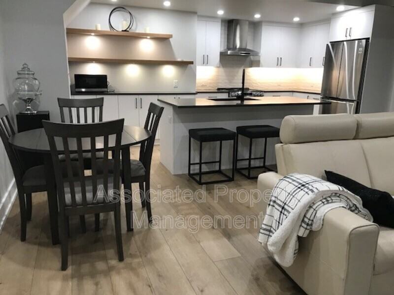 2393 Tallus Ridge Dr #B - Photo 2 of 14