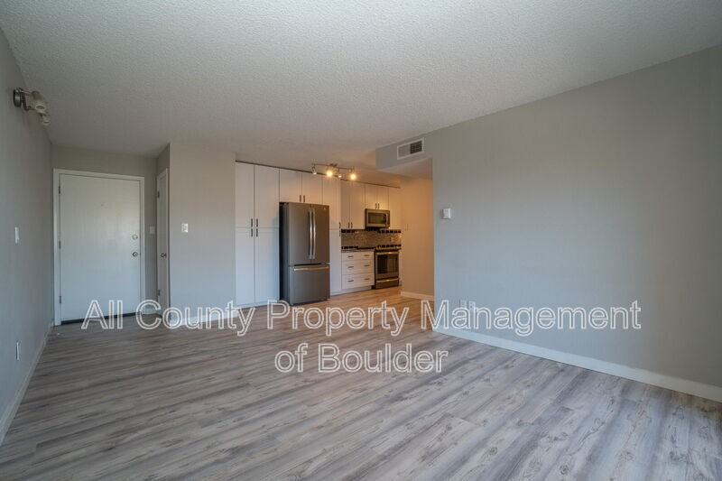 5102 Williams Fork Trl #208 - Photo 4 of 23