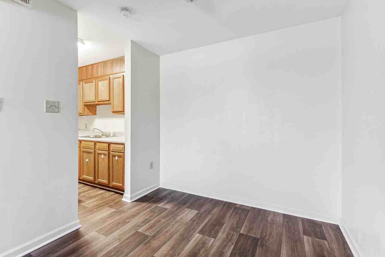 Dove Pointe - Photo 4 of 61