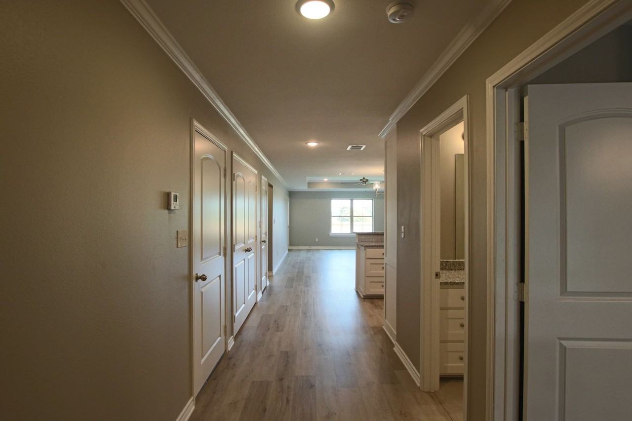 6117 Villa Rosa Way - Photo 3 of 20