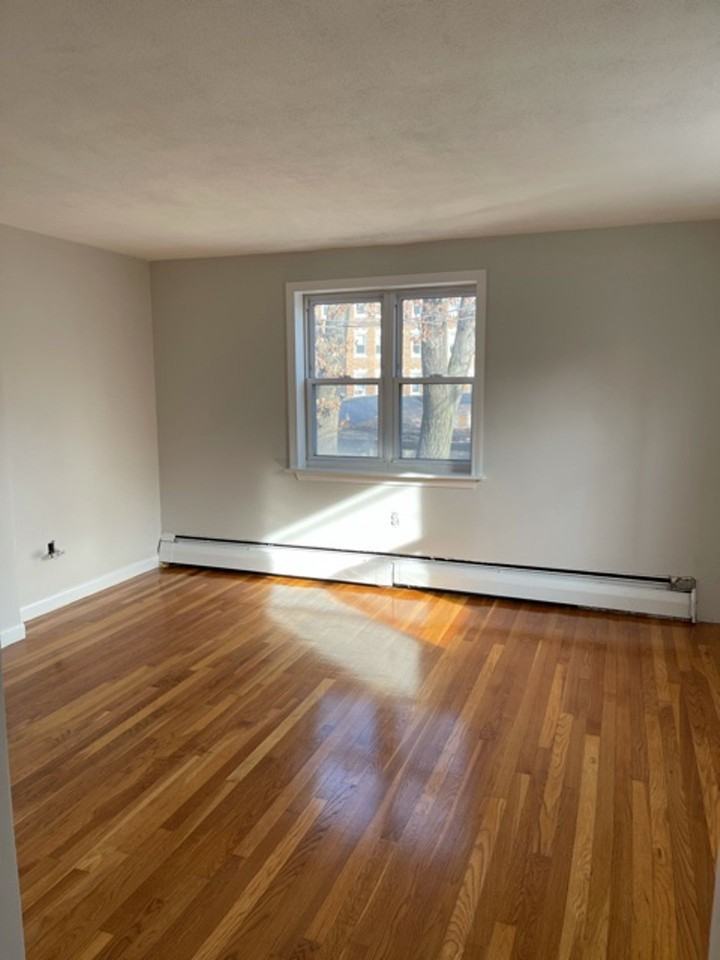 Vinal 10 Realty Partners - Photo 4 of 9