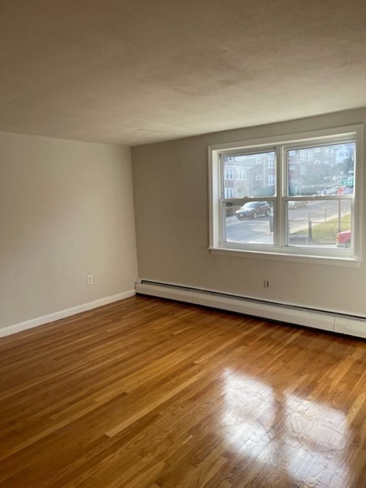 Vinal 10 Realty Partners - Photo 5 of 9