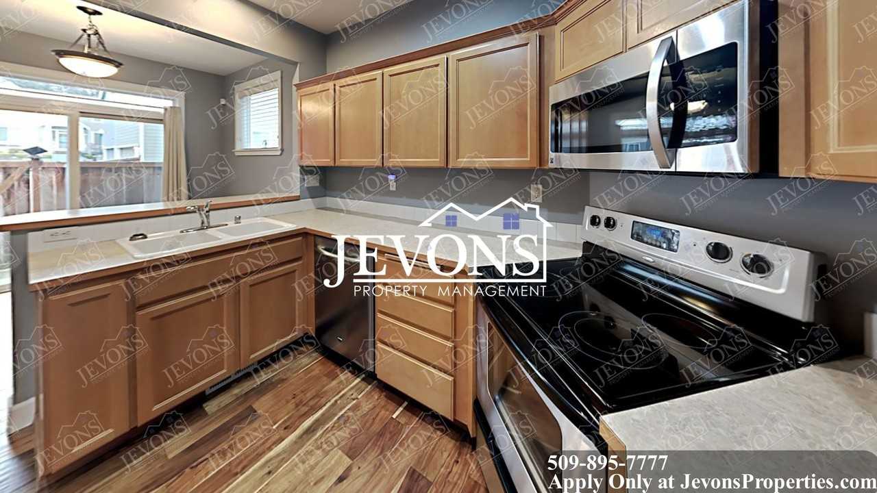 1541 Edwards Ave - Photo 3 of 50
