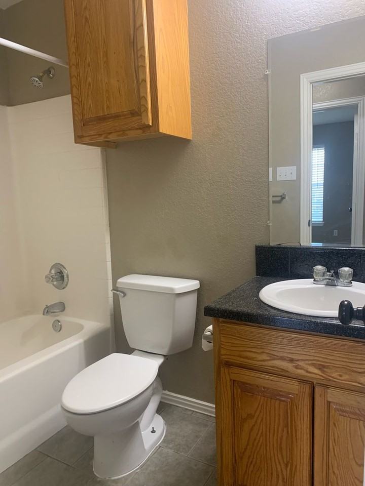 317 S Blue Jay Ct - Photo 6 of 8