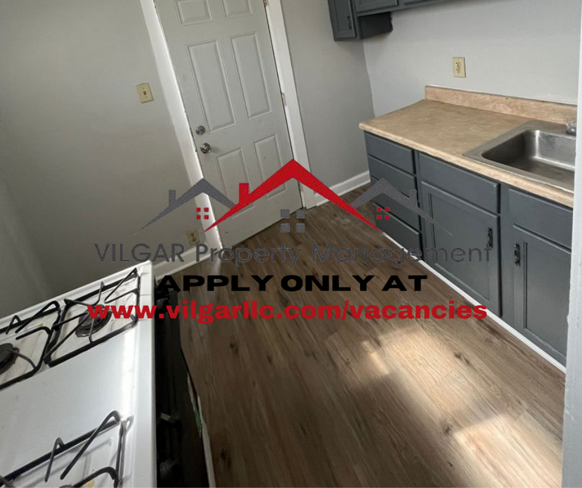 752 Delaware - Photo 2 of 11