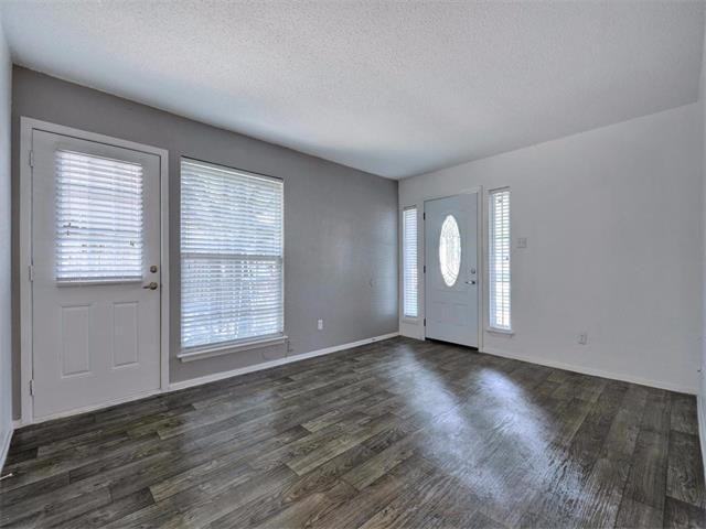 5009 Copperbend Blvd #A - Photo 5 of 8