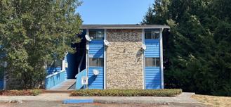 1028w17 - Zoi - Photo 1 of 1