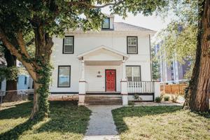 featured image of 512 S Main Ave