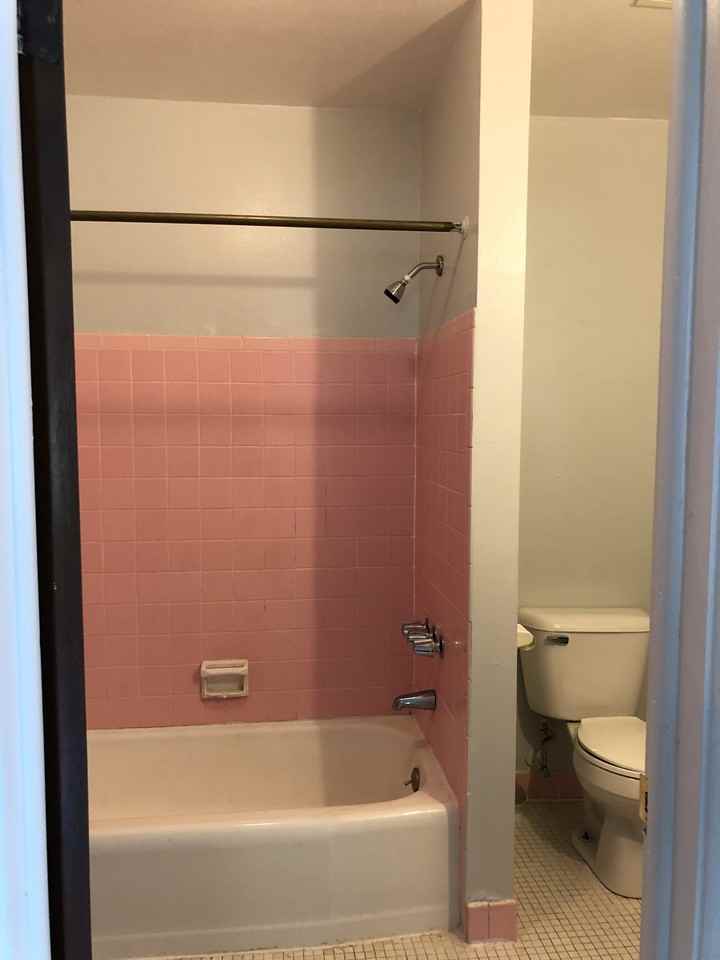 Vermont  Court - Photo 2 of 8