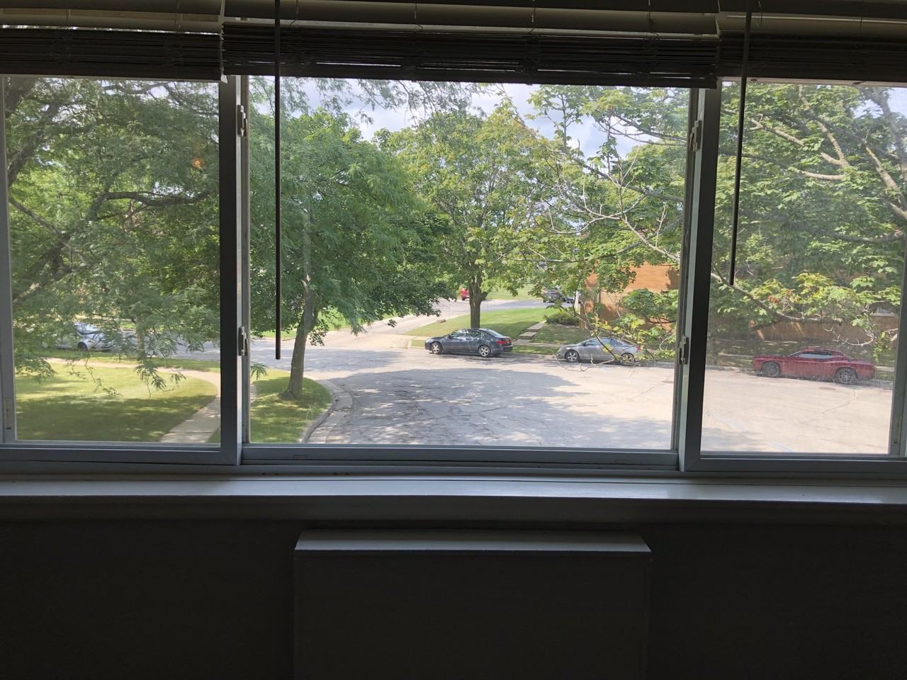 4220 S Vermont Ct #01 - Photo 6 of 8