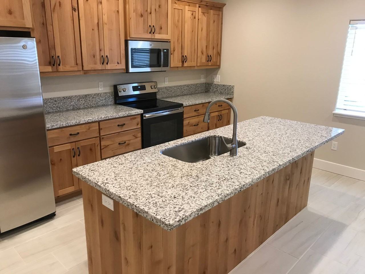 1611 Chico River Rd - Photo 2 of 10