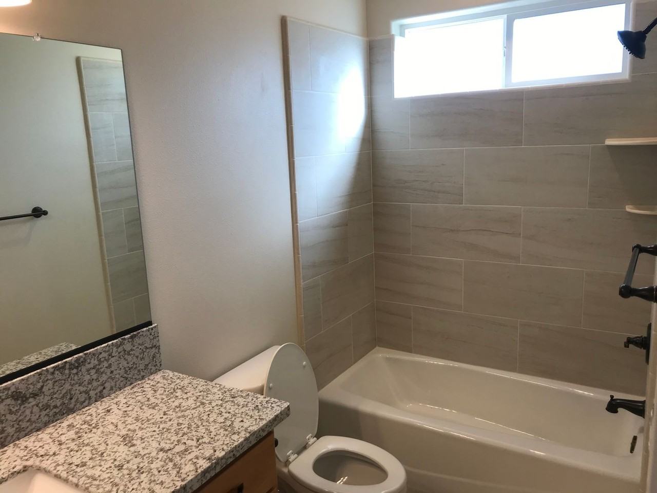 1611 Chico River Rd - Photo 4 of 10