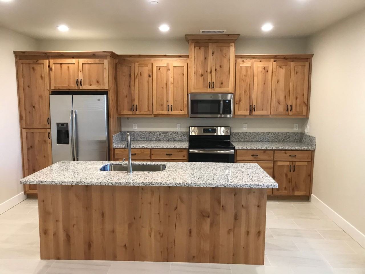 1611 Chico River Rd - Photo 7 of 10