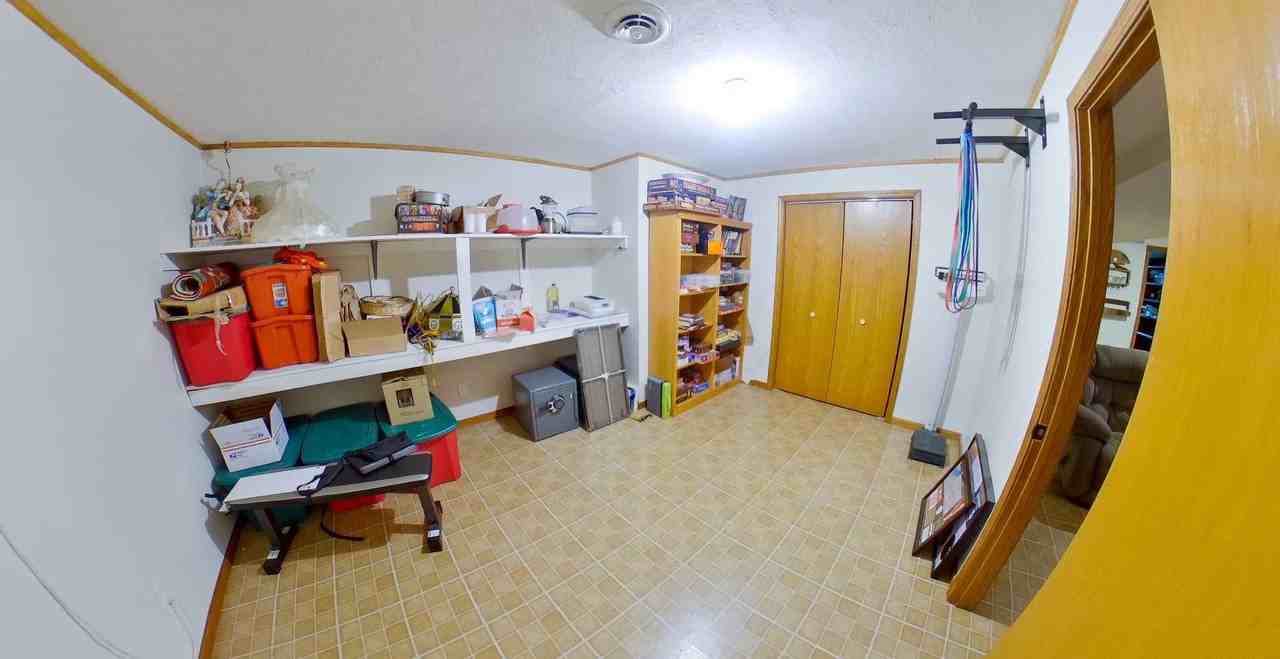 2601 Candlewood Dr - Photo 4 of 16