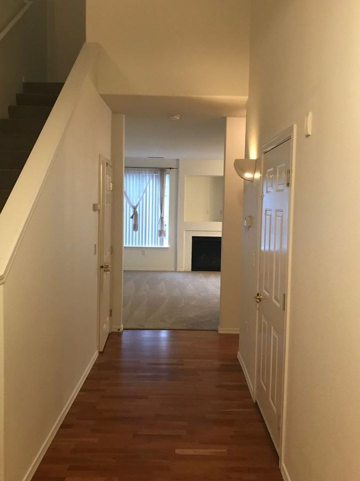 2902 Se 11th Pl #1066 - Photo 3 of 24