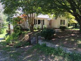 1226 Pleasant View Dr - Photo 1 of 1