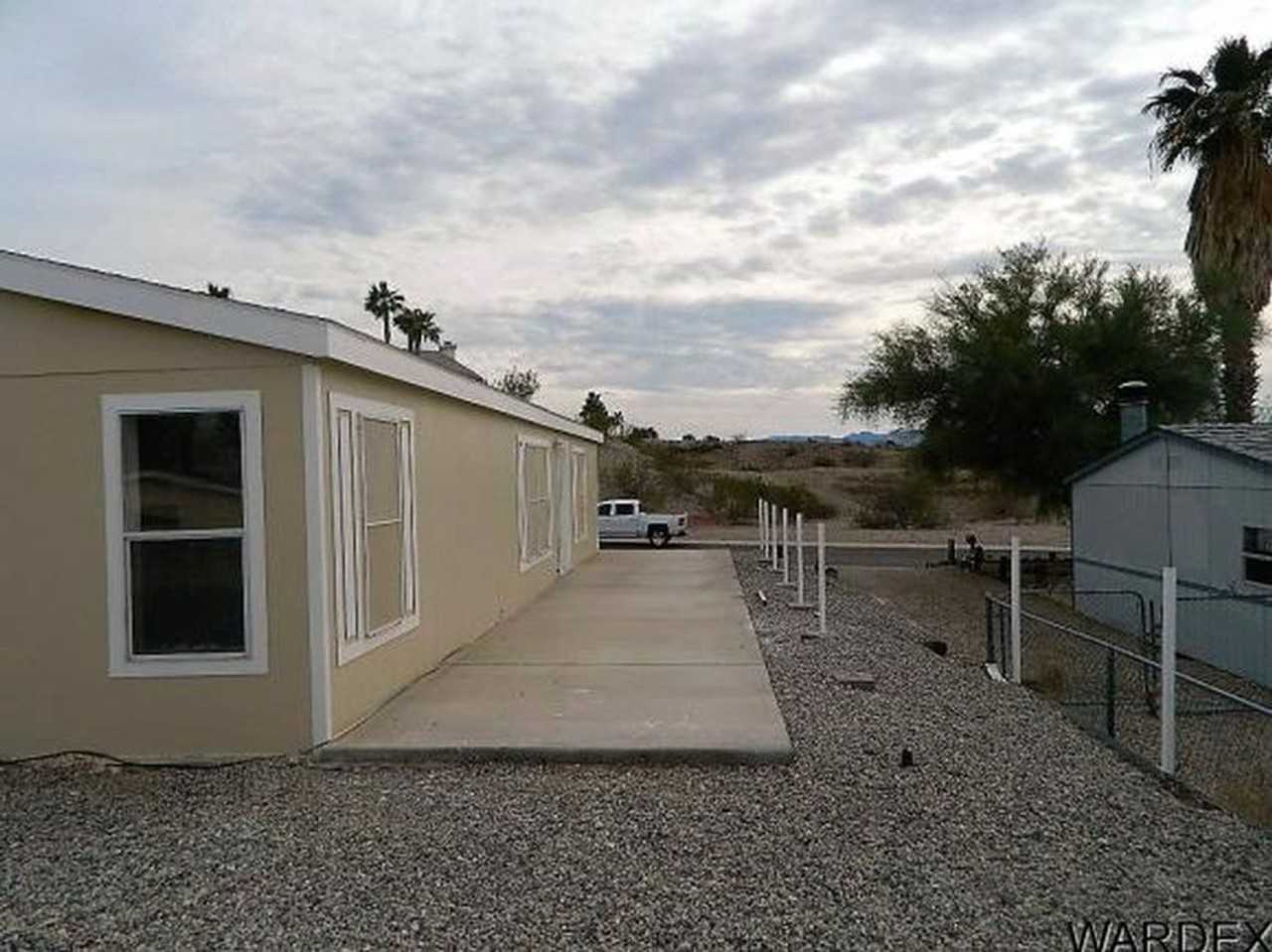 3130 William Dr - Photo 3 of 28