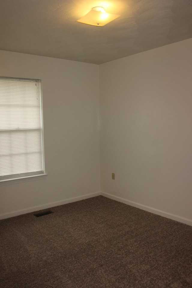 862 Patrick Henry Dr - Photo 7 of 12