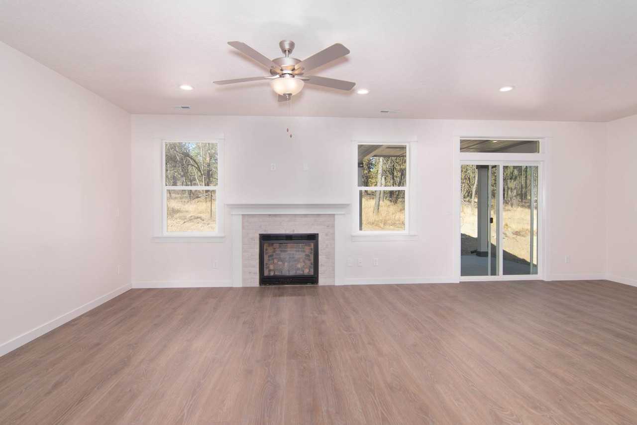 8616 W 8th Ave - Photo 4 of 20