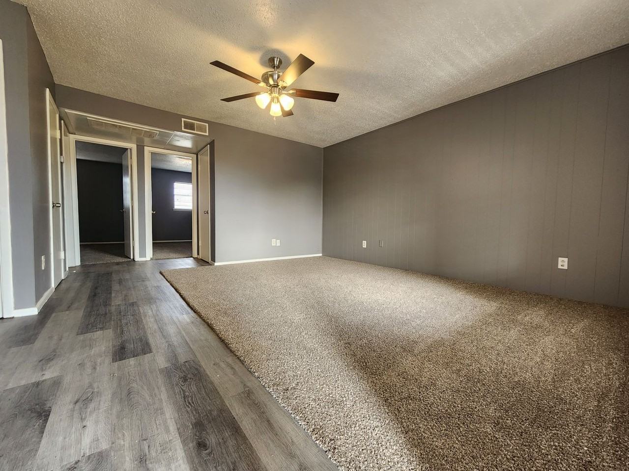 AK 3215 35th Street (Sophie's Landing) Apartments 3215 35th St