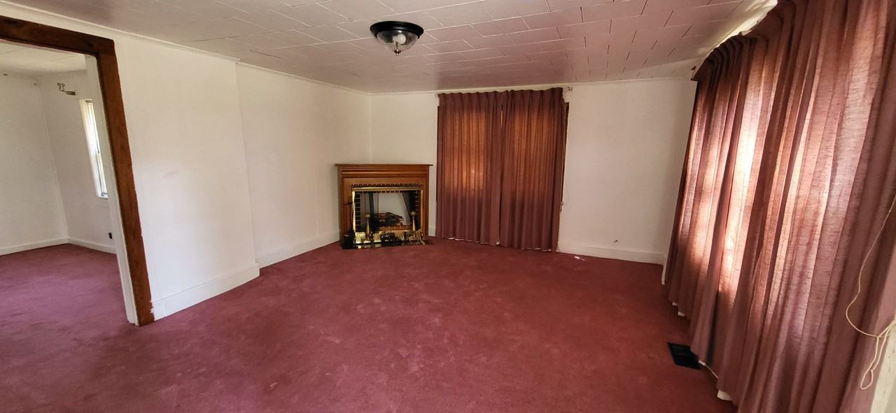 409 N Alford Rd - Photo 2 of 7