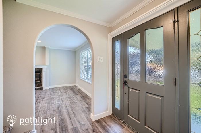 309 Butte Ave - Photo 2 of 27