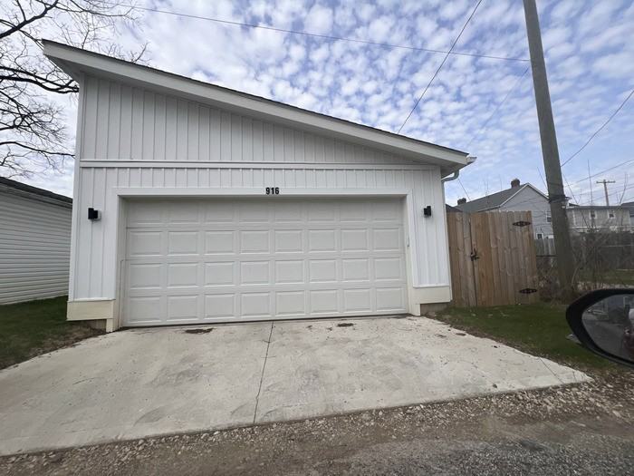 916 Oakwood Ave - Photo 2 of 27