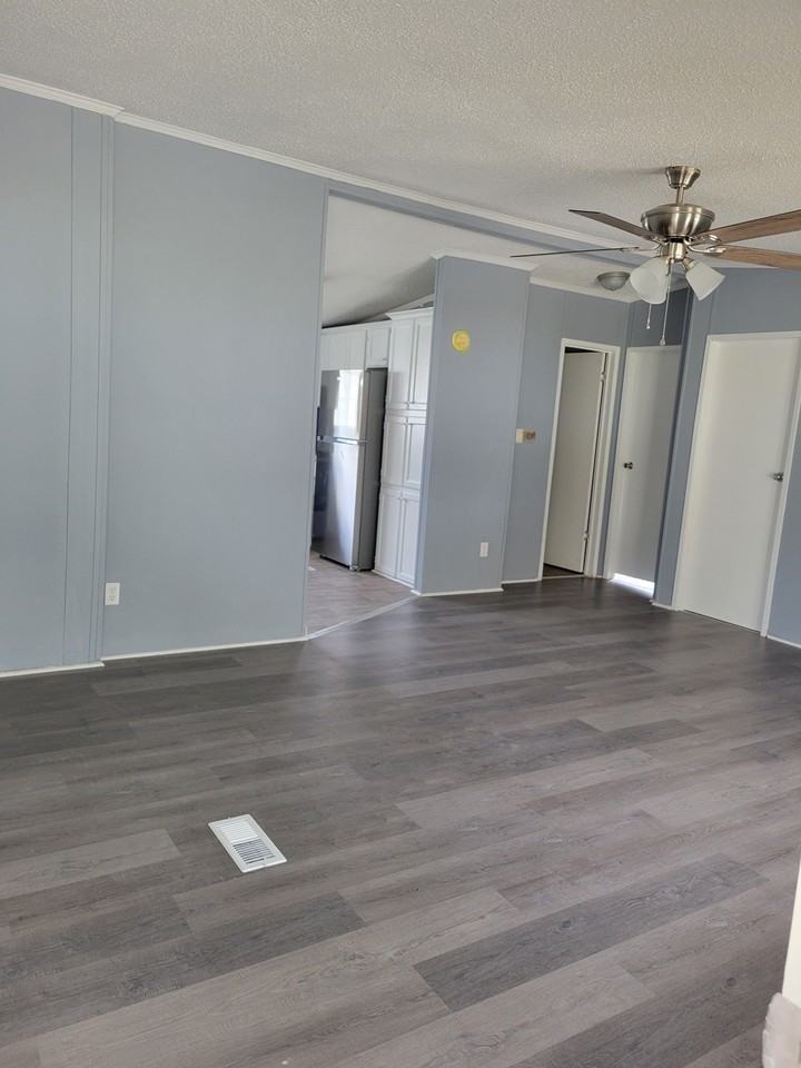 108 Covey Dr #NA - Photo 2 of 11