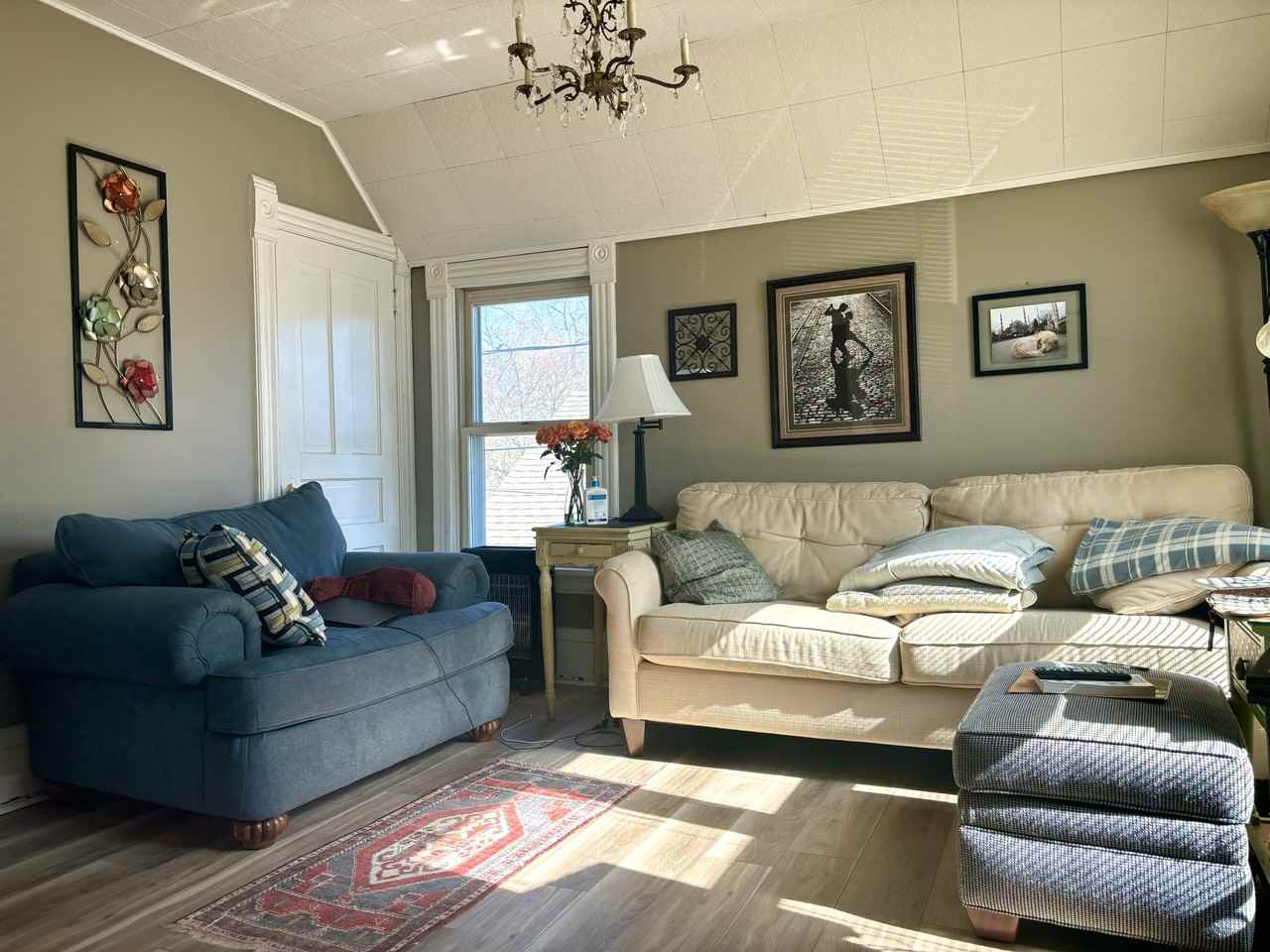 510 W Lakeside St #2 - Photo 2 of 17