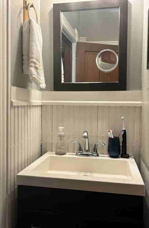 510 W Lakeside St #2 - Photo 6 of 17