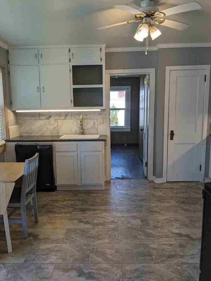 520 Mcginley St #NA - Photo 4 of 10