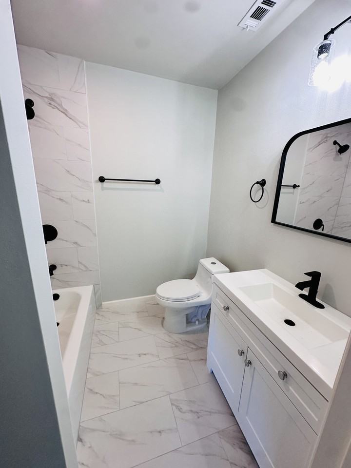 2115 W 2nd Ave #NA - Photo 6 of 12