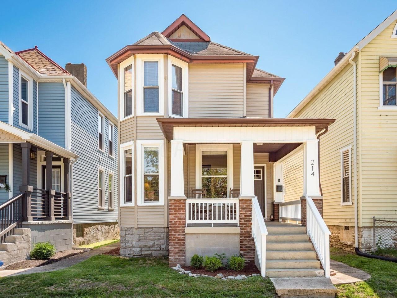 214 N 17th St #1 - Photo 2 of 11